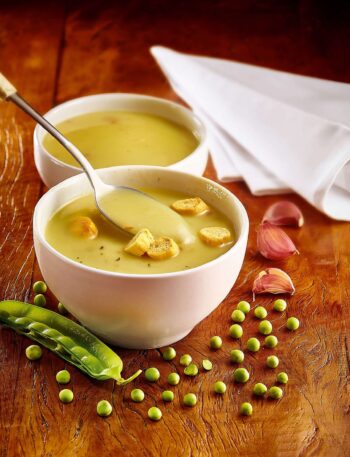 Simple But Perfect Vegetable Soup pexels david abbram 3702434 (1)